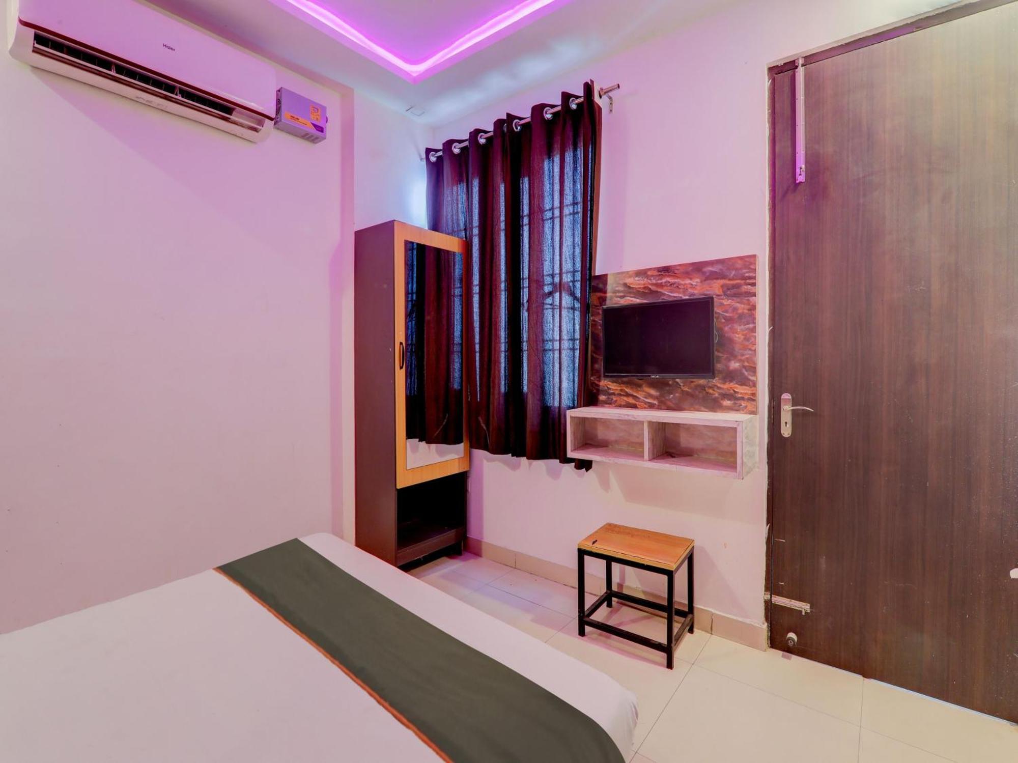 Super Collection O Kiara Guest House Lucknow Zewnętrze zdjęcie