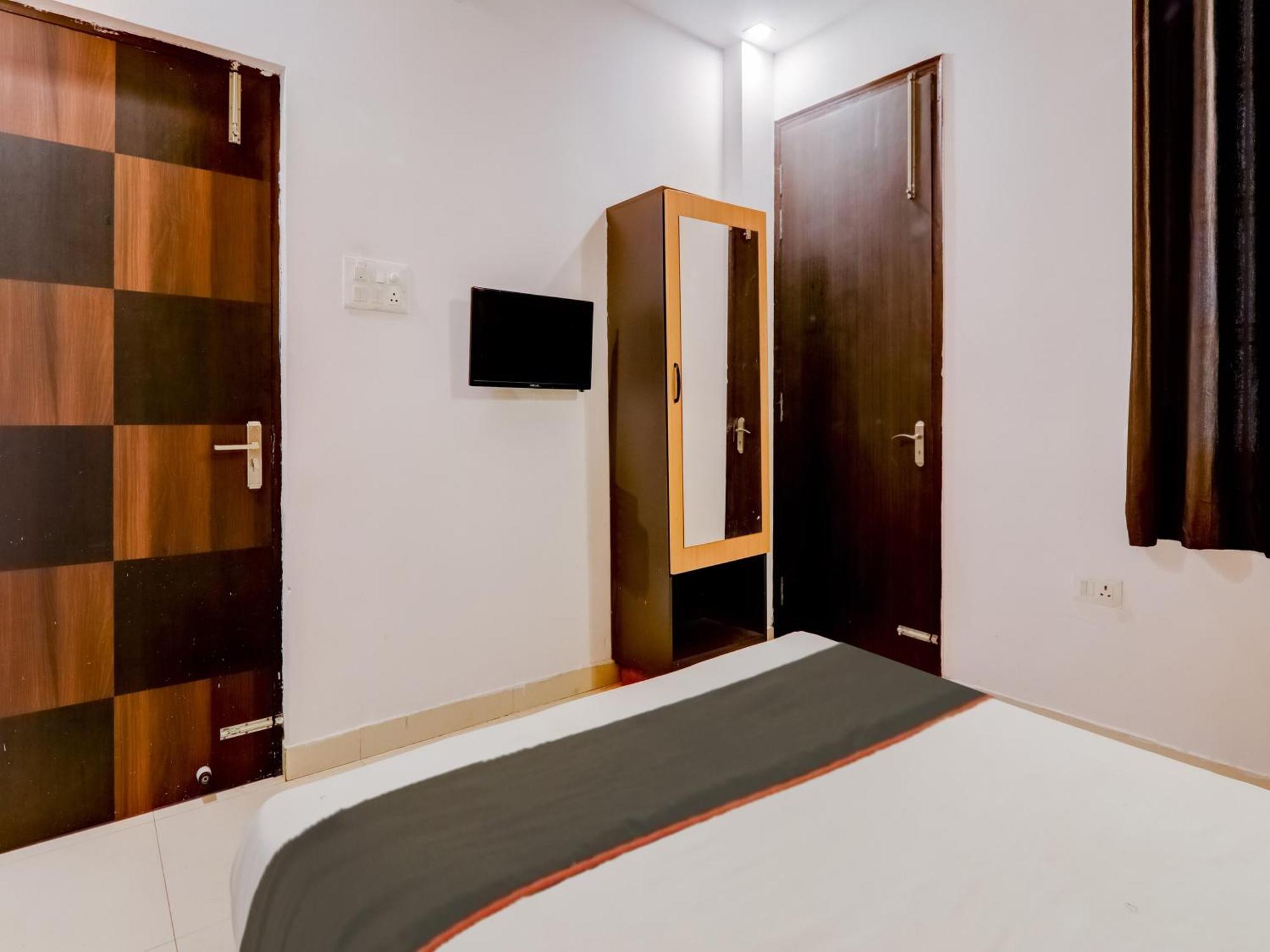 Super Collection O Kiara Guest House Lucknow Zewnętrze zdjęcie