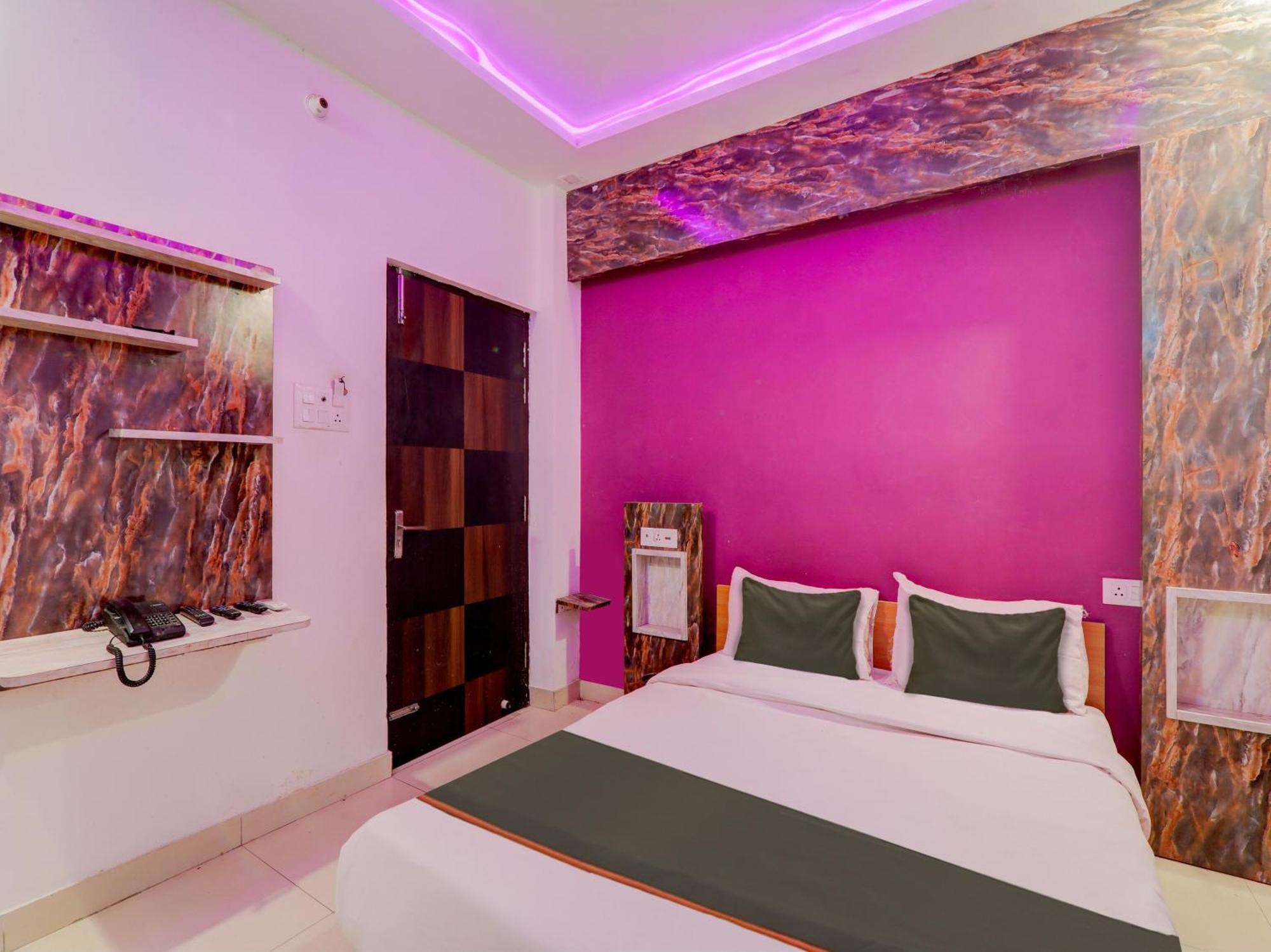 Super Collection O Kiara Guest House Lucknow Zewnętrze zdjęcie